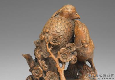 图片[3]-Bamboo carving depicting paradise flycatchers on a plum tree. 18th century.-China Archive